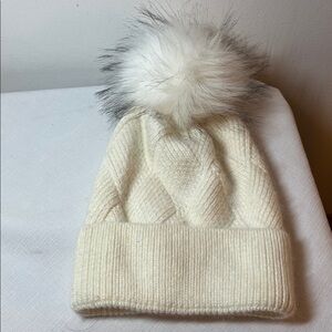 New Knit Toque Hat with Pom Pom